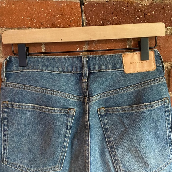 The Curvy Cheeky Jean - Picture 2 of 5